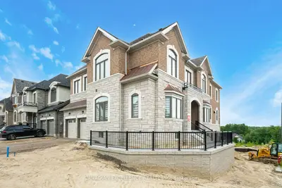 Detached in Caledon