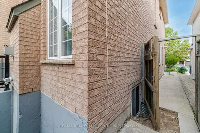 Lower Level in Mississauga