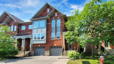 230 Paisley Boulevard W 26, Mississauga, On L5b 0c5