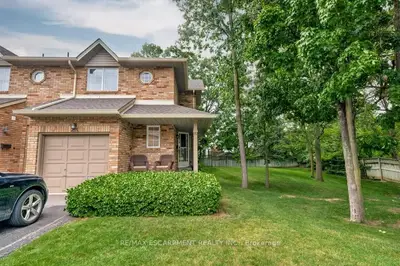 2025 Cleaver Avenue 25, Burlington, On L7m 4h8