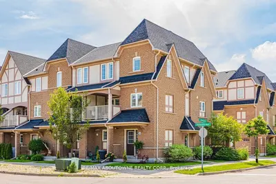 2340 Parkhaven Boulevard 10, Oakville, On L6h 7s4