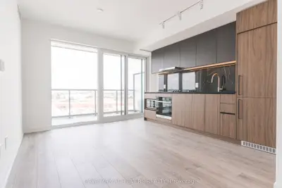 1100 Sheppard Avenue 828, Toronto W05, On M9l 2r7