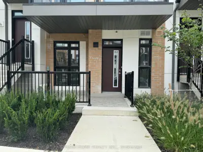 145 Canon Jackson Drive 102, Toronto W04, On M6m 2g1