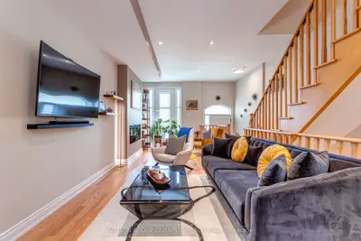 151 Norseman Street 133, Toronto W08, On M8z 0e6