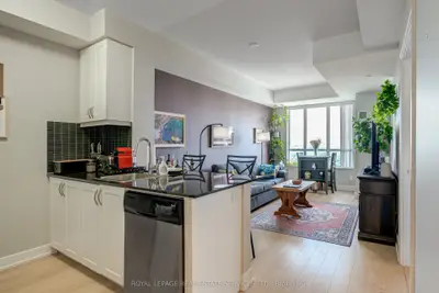 Condo Apartment in Toronto