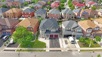 Detached in Brampton