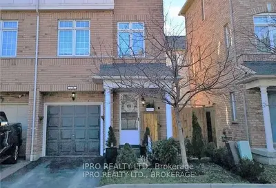 7035 Rexwood Road 154, Mississauga, On L4t 4m9