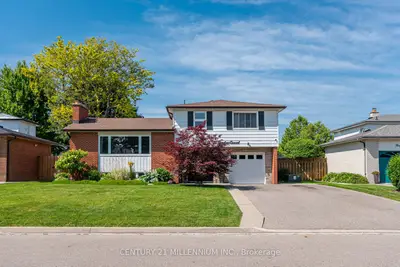 Detached in Brampton