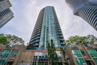 Condo Townhouse in Mississauga