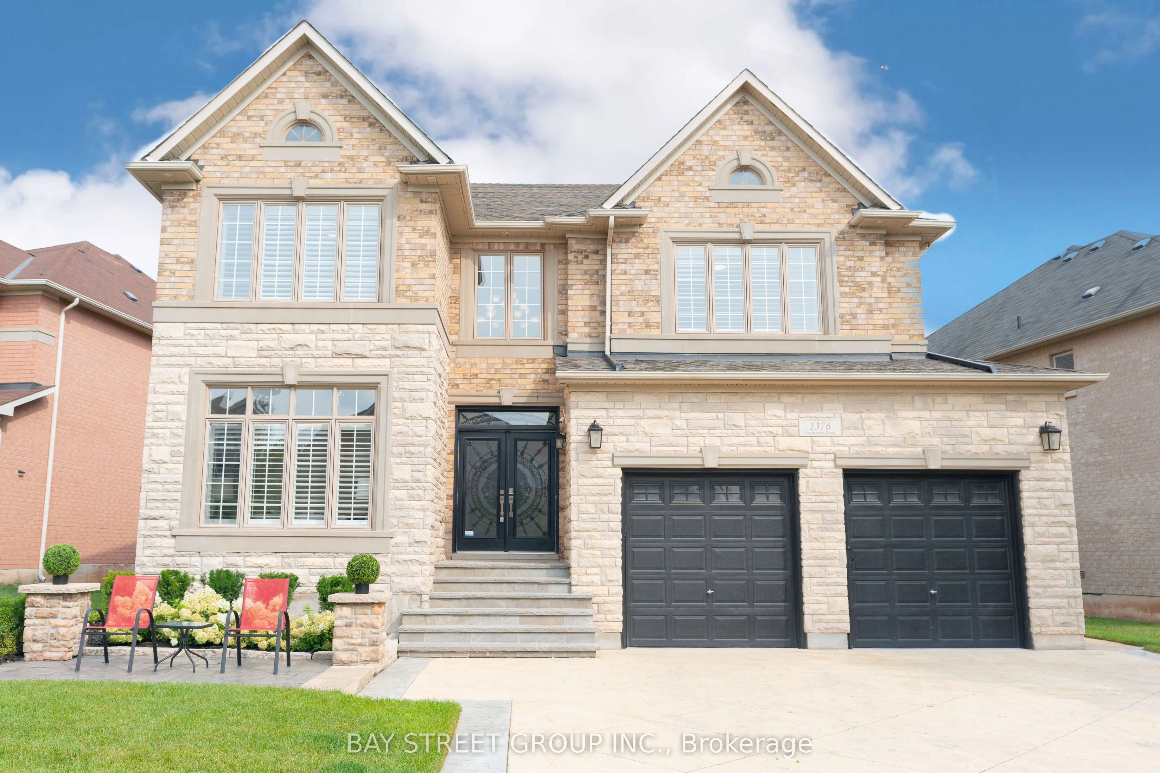 Detached in Oakville