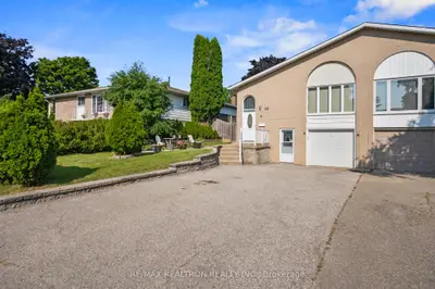 Semi-Detached in Brampton