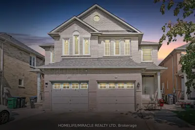 Semi-Detached in Brampton