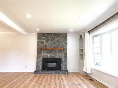 1266 Kingsmead Crescent Upper, Oakville, On L6h 2k6