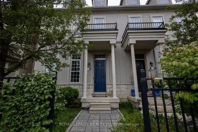 3531 Eglinton Avenue W, Mississauga, On L5m 7t3