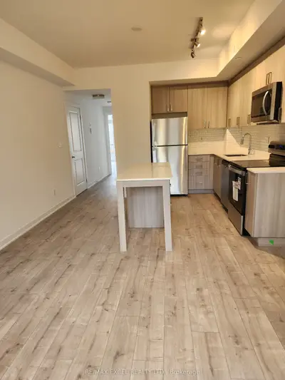 Condo Townhouse in Mississauga