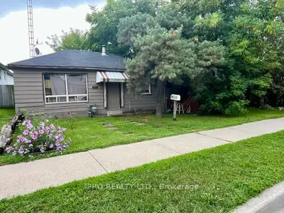 878 Fourth Street, Mississauga, On L5e 1j6