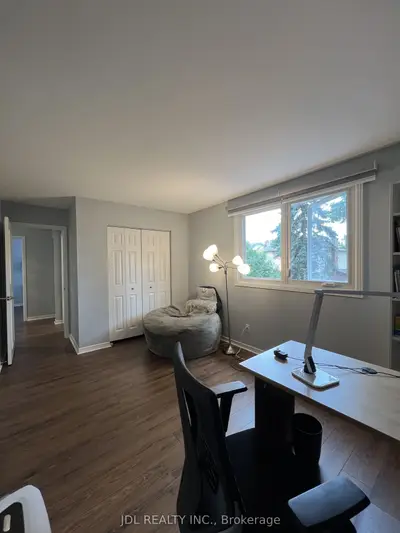 1267 Fielding Court Room 2, Oakville, On L6h 2v6