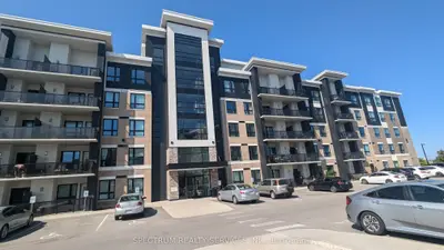 Condo Apartment in Milton