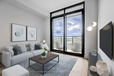 86 Dundas Street 426, Mississauga, On L5a 1w4