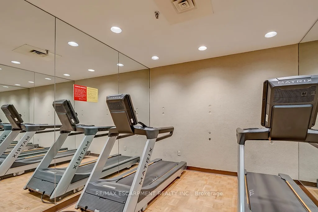 5250 LAKESHORE Road 1009, Burlington, ON L7L 5L2