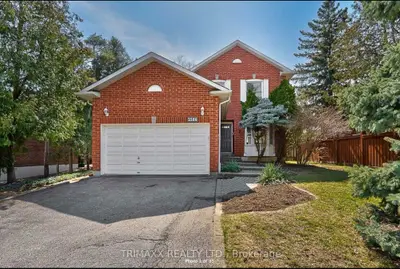 2586 Hammond Road, Mississauga, On L5k 1t2