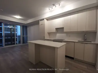 36 Elm Drive W 1703, Mississauga, On L5b 0n3