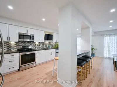 3351 Hornbeam Crescent N 64, Mississauga, On L5l 3z8