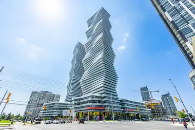 3900 Confederation Parkway 1407, Mississauga, On L5b 0m3