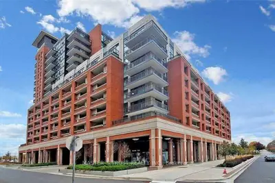 3091 Dufferin Street 827, Toronto W04, On M6a 0c4