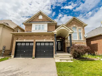 Detached in Milton