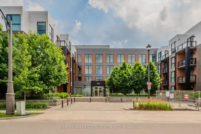 150 Sabina Drive 102, Oakville, On L6h 0w3