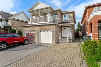 7177 Village Walk E Upper, Mississauga, On L5w 1x2