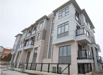 Condo Townhouse in Brampton