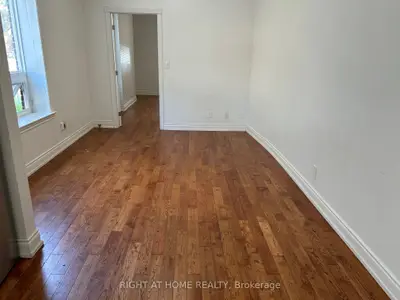 Duplex in Toronto