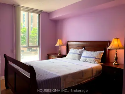 Condo Apartment in Mississauga