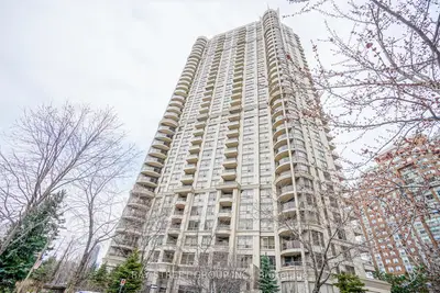 310 Burnhamthorpe Road W 2002, Mississauga, On L5b 4p9