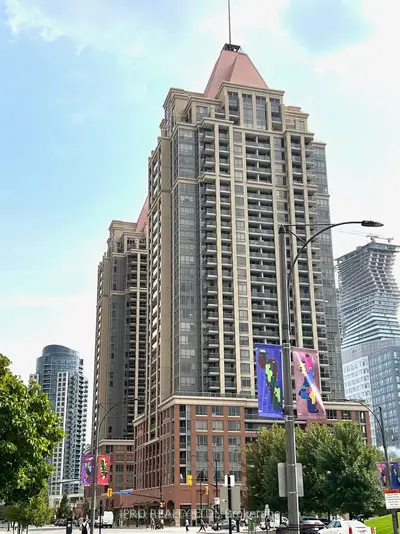 Condo Apartment in Mississauga