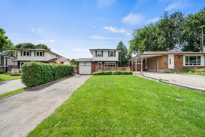 136 Osborne Crescent, Oakville, On L6h 1g1