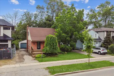 2358 Rebecca Street, Oakville, On L6l 2a9