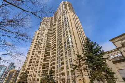 Condo Apartment in Mississauga