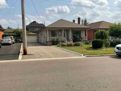 Detached in Toronto