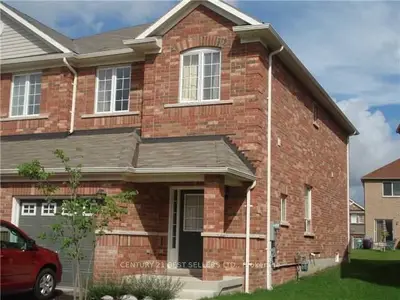 Semi-Detached in Mississauga