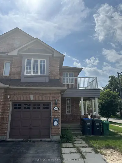 5960 Algarve Drive, Mississauga, On L5m 6y7