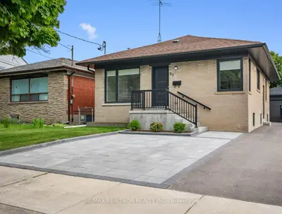 Detached in Toronto