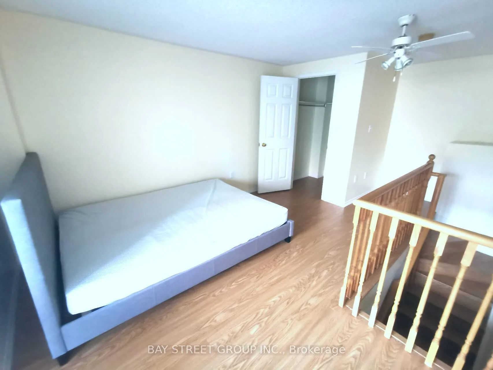 75 Strathaven Drive 17, Mississauga, On L5r 3w1