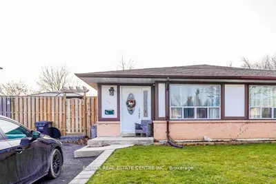 Lower Level in Brampton