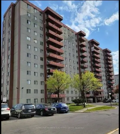 200 Lotherton Parkway 408, Toronto W04, On M6b 2g9