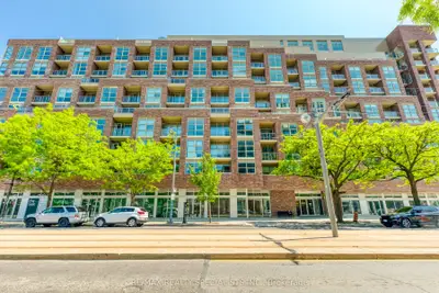 Condo Apartment in Toronto
