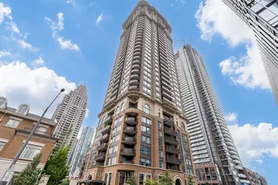 385 Prince Of Wales Drive 1212, Mississauga, On L5b 0c6