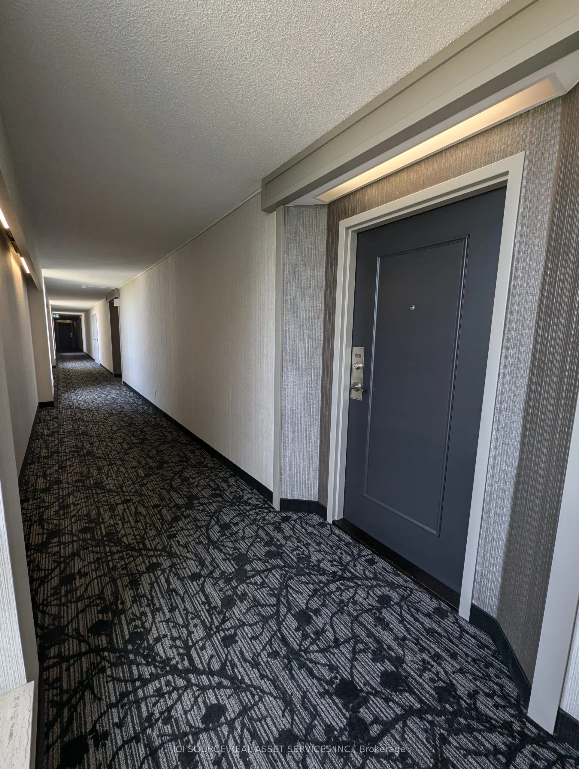 5280 Lakeshore Road 808, Burlington, ON L7L 5R1